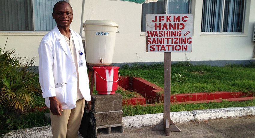 A member of Diaspora Nurses Health Initiative in Liberia